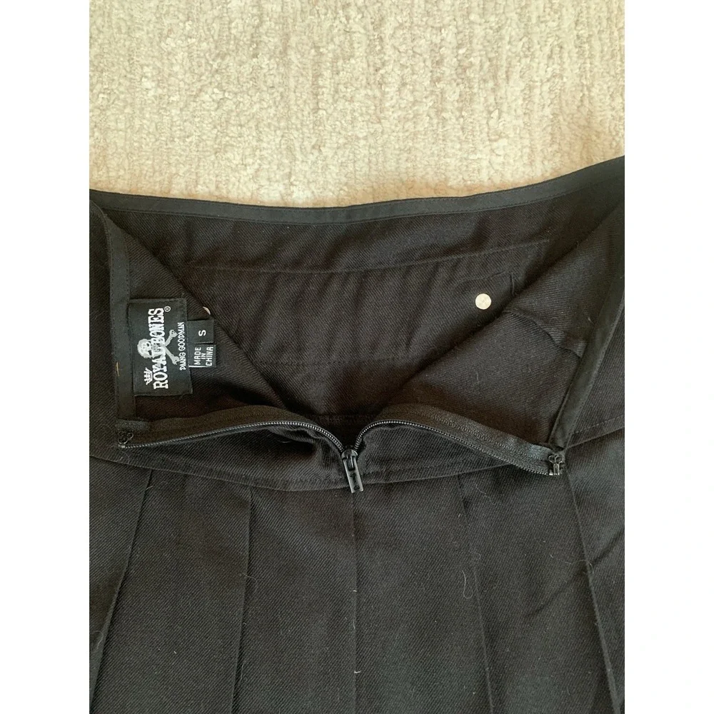 Royal Bones School Girl Skirt Womens S Pleated‎ Black Goth Mini Indie Y2K
